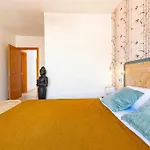 Sunrise- A Restful Getaway فيلة