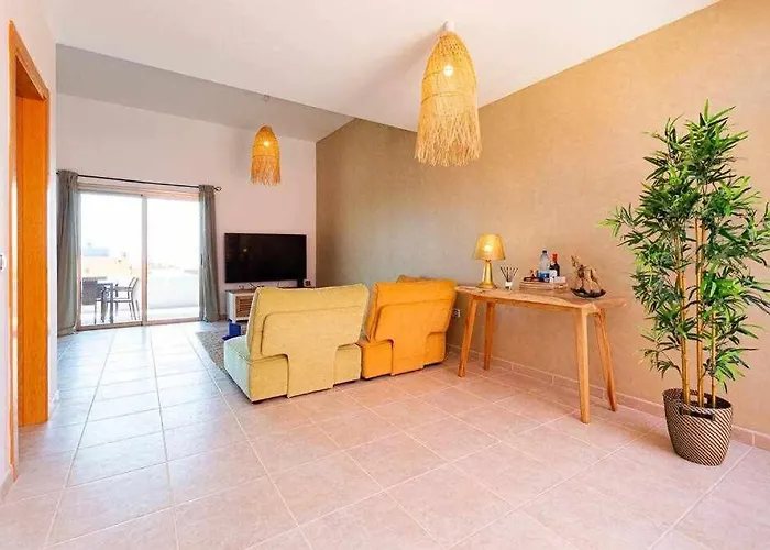 Sunrise- A Restful Getaway Villa *